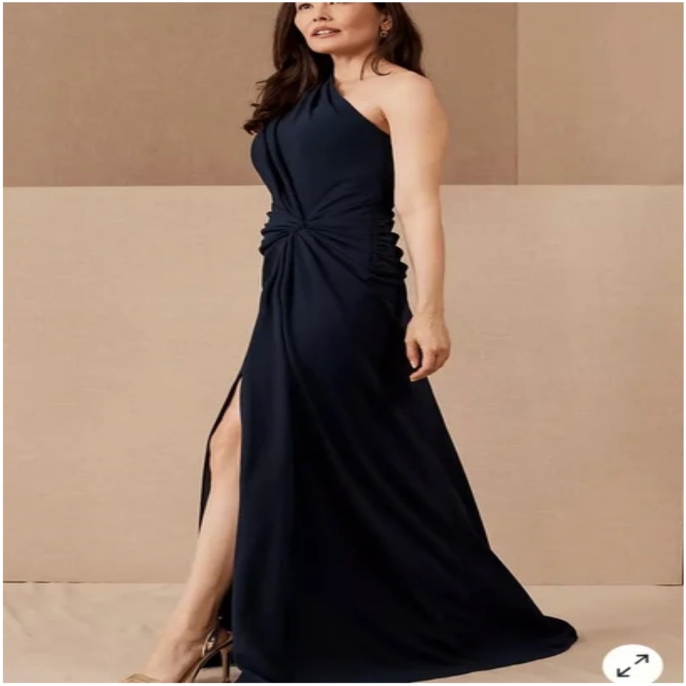 NEW TADASHI SHOJI QUINN GOWN